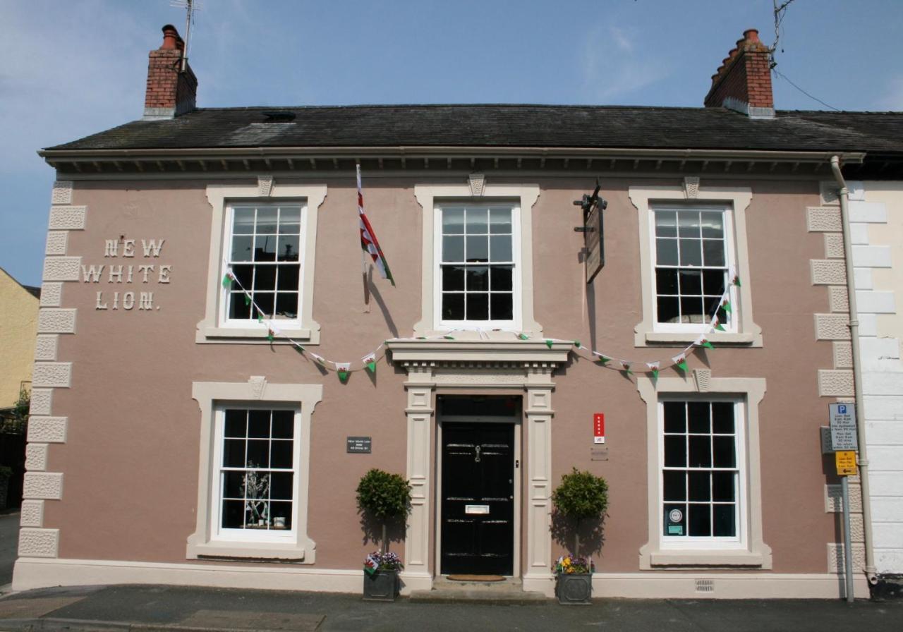 Hotel The New White Lion Llandovery Zewnętrze zdjęcie